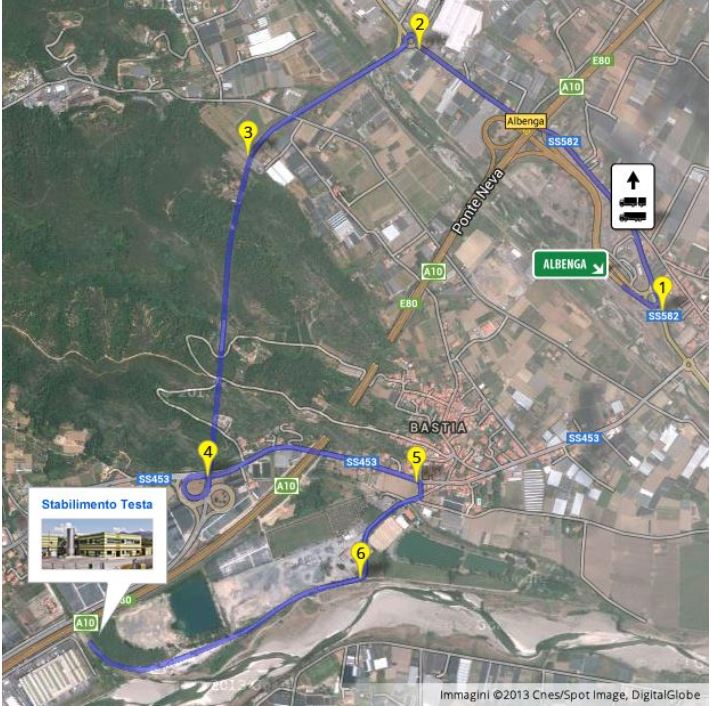Stabilimento Testa Anfahrtsweg Albenga mit LKW